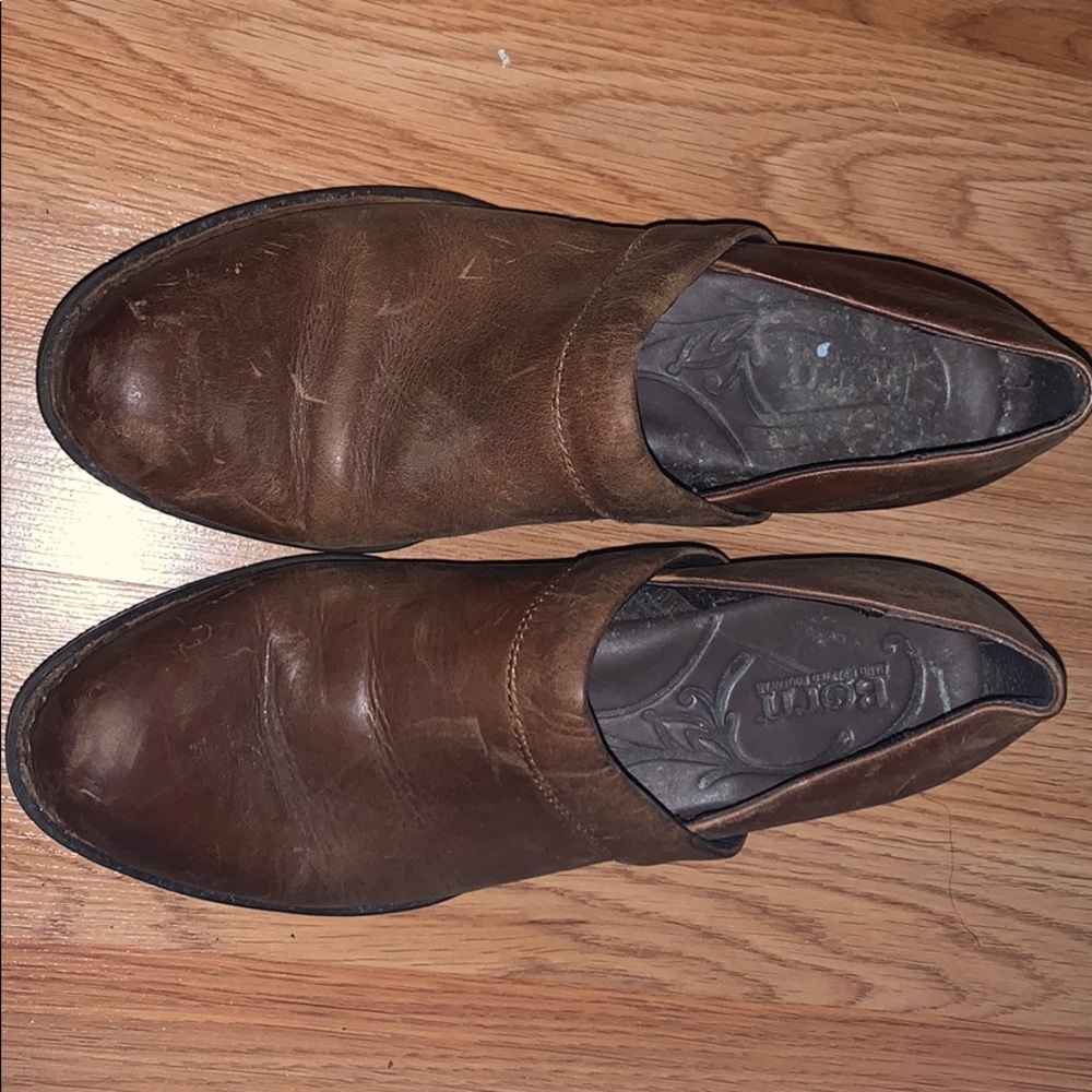 Genuine leather Very comfortable clogs